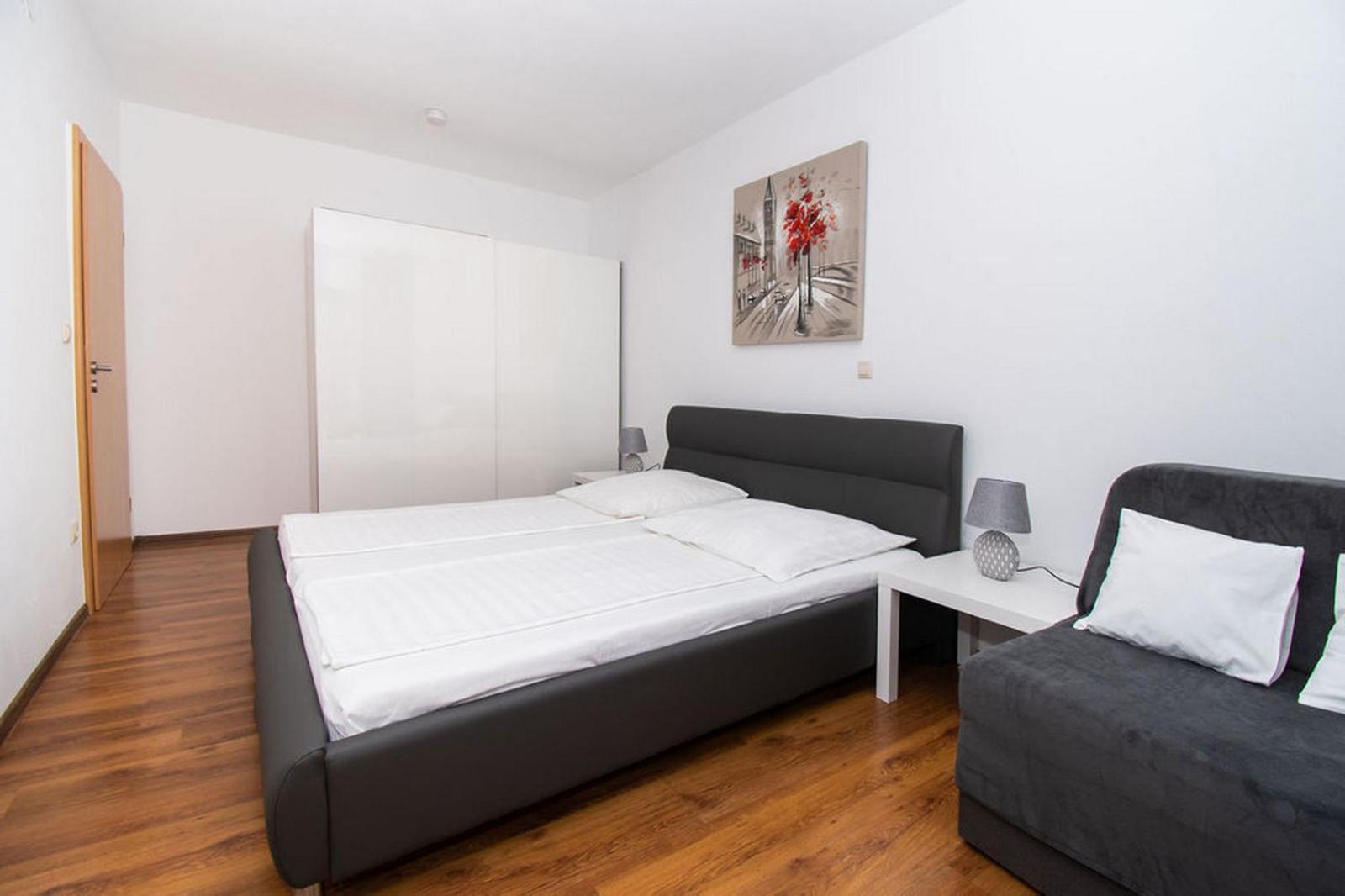 Apartments Kendes Водице Екстериор снимка